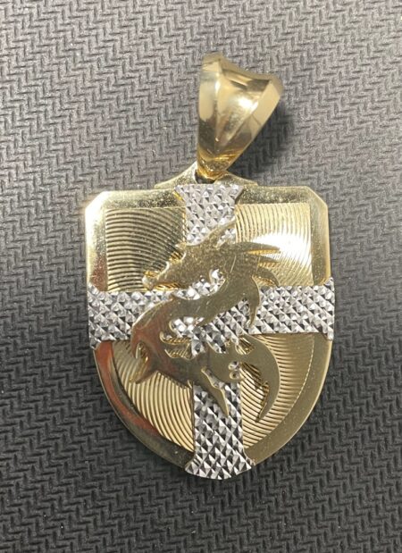 dije escudo c/dragon 10k Weight 13.8gr