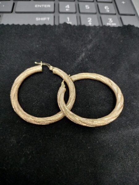 argolla argolla tub torsida 10k Size 36x4mm Weight 3.15gr