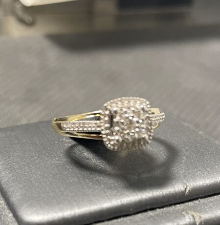 anillo Diam cddo2 niveles c/diam. 10k diamante Size size7 Weight 1.7gr/0.1ctw