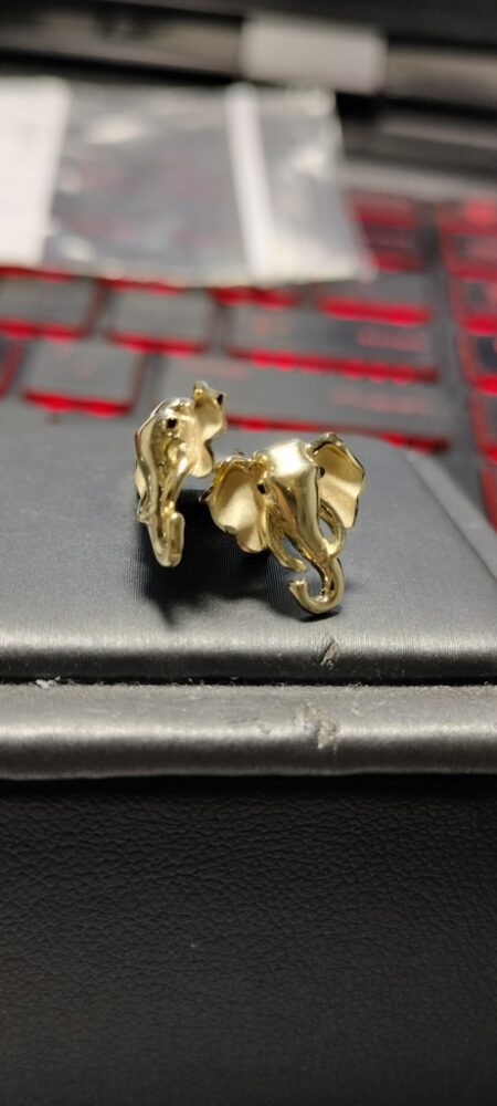 arete elefantes 14k Weight 2.25gr