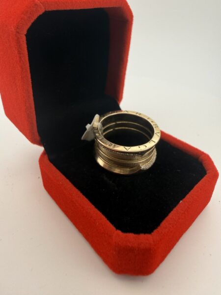 anillo Bulgari 10k zirc B Size size10.5 Weight 14.gr