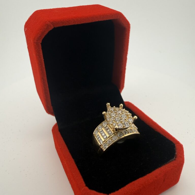 anillo princesa lagrima 14k zirc B Size size8 Weight 9.1gr