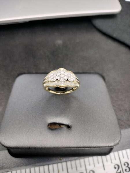 anillo Diam comp. mujer 10k diamantes Size size7.2 Weight 5.gr
