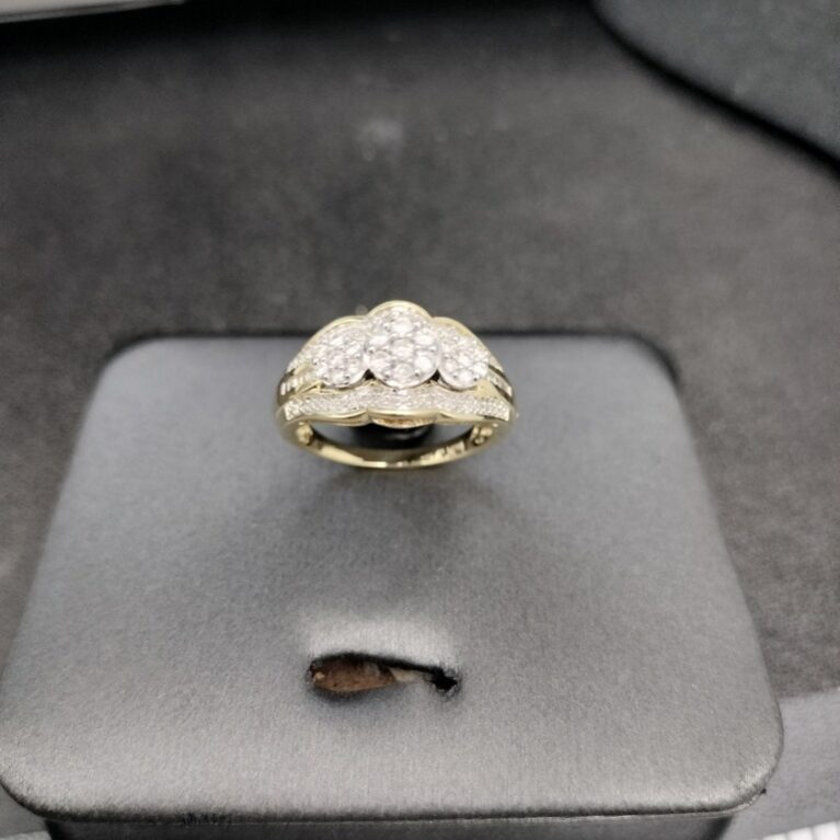 anillo Diam comp. mujer 10k diamantes Size size7.2 Weight 5.gr