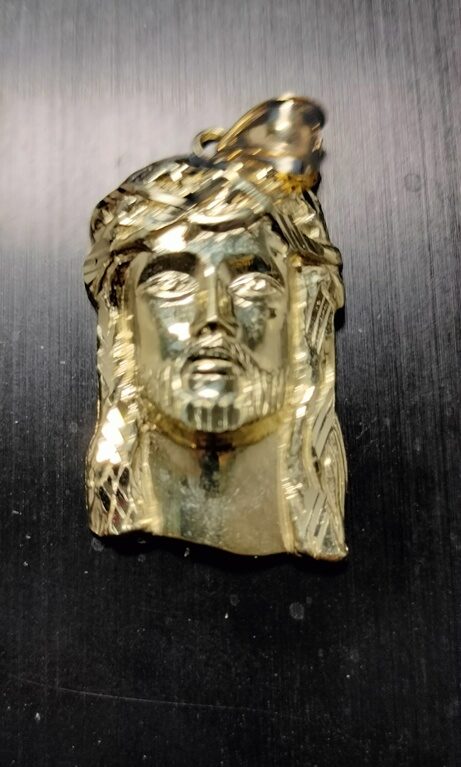 dije cara cristo 10k Weight 4.75gr