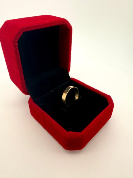 Ring open/feet 10k Size size5 Weight 0.95gr