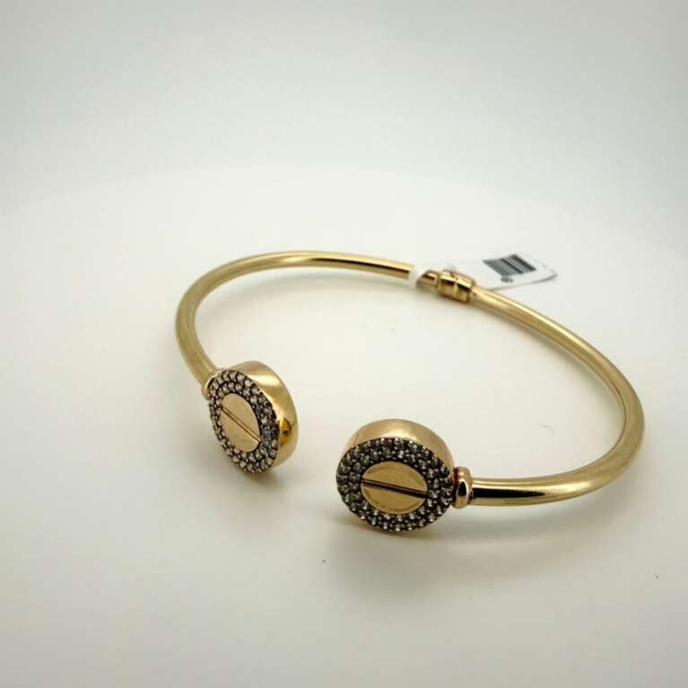 pulse cartier pulse 10k zirc B Size size 7/3mm Weight 9.9gr