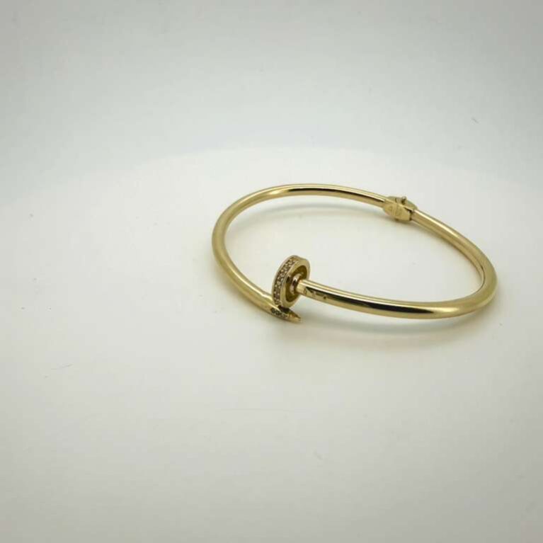 pulse nail pulse w/zirc 10k zirc B Size size6.5/3mm Weight 6.9gr