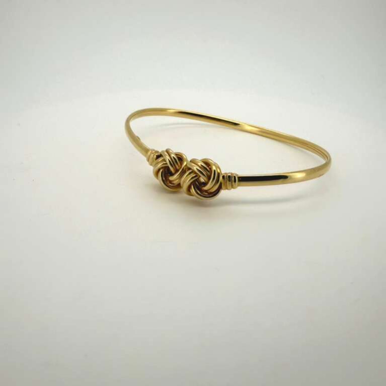 pulse pulse knot 14k Size size7/3mm Weight 4.5gr