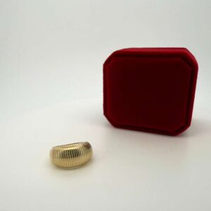 Ring shell 14k Size size7 Weight 3.95gr