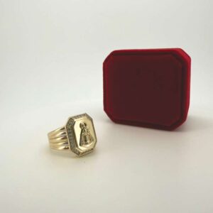 Ring square V.C. Cooper 14k zirc W Size size11 Weight 9.5gr