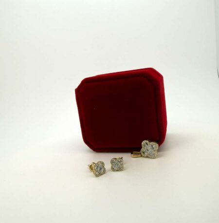 earrings earring flowers w/diamon 10k diamon Size 8.2mm Weight 1.4gr