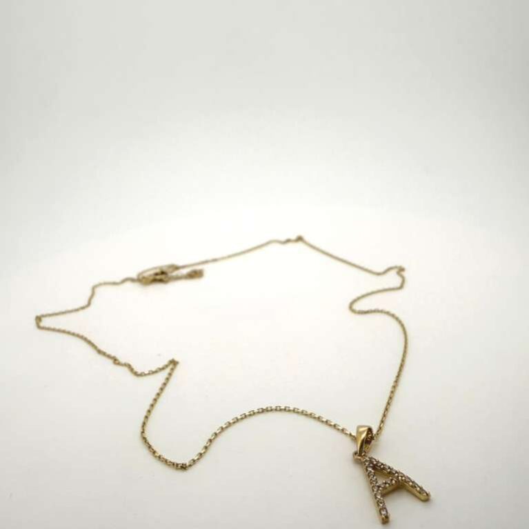 chain /pendant Letter A w/zirc 14k zirc W Size sz18/0.6mm Weight 1.45gr