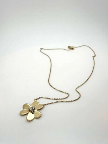 chain/pendant chain w/flower 10k zirc W Size size18/.065mm Weight 1.8gr