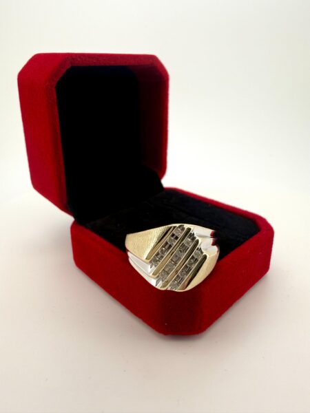 Diamond Ring man ring 14k diamon Size size9 Weight 5.9gr