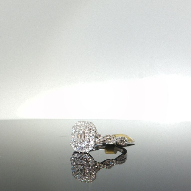 ring/Diamond square .3 level 14k diamante size 7 3.1gr