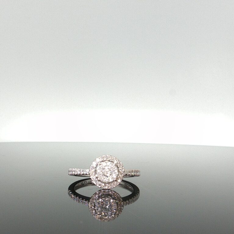 Ring/diam around 2 level 10k diamante size7 2.45gr