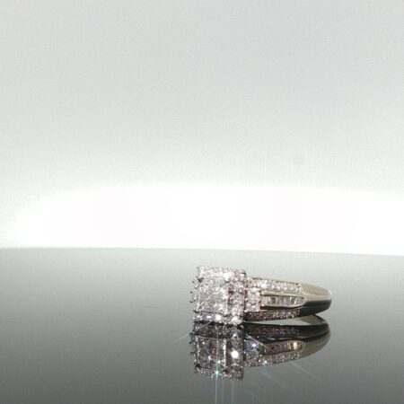 Ring/diam square .3 level 10k diamante size9.5 4.75gr