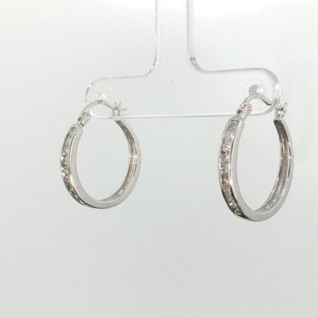 Earring/Diamond earring hoop -gold /w 18k diamante 20x2.8mm 3.95gr