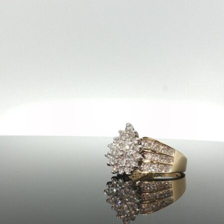 Ring/diam tear 3 level 10k diamante size 7 8.gr