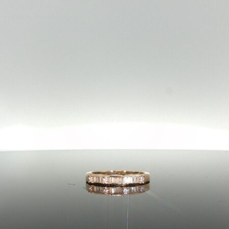Ring zirc Ring zirc 14k zircW size 6 2gr
