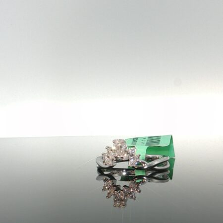 Lab. Diamons Ring Lab. Diamons Ring 14k Lab. Diamons size 7/ 0.50tw 3.3gr