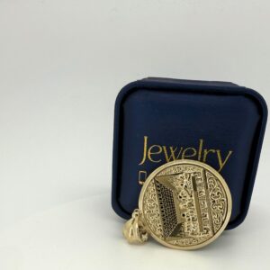 chain /pendant Last Scene Pendant 10k 6.9gr
