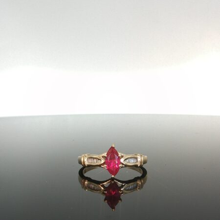 Ring Diamond/ruby Ring Diamond/ruby 10k Diamond/ruby size 7 2.3gr
