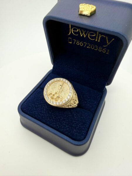 Ring S.Lazarus Round 10k zirc W size11.5 5.7gr