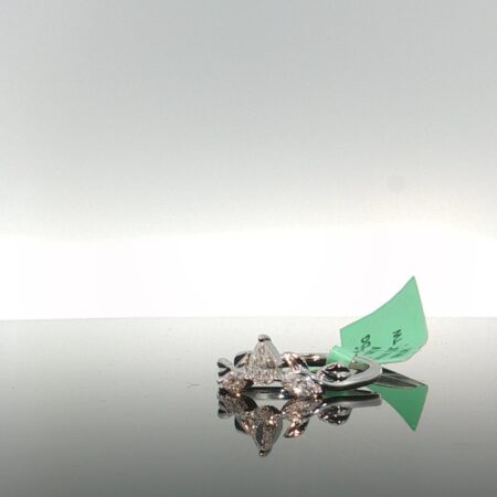 Lab. Diamons Ring Lab. Diamons Ring 14k Lab. Diamons size 7/ 0.50tw 2.4gr