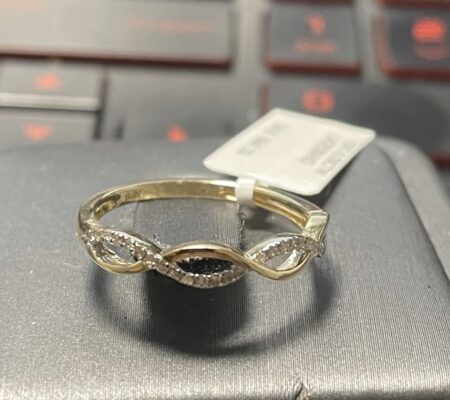anillo trenzado 10k diamante Size size7 Weight 0.09ctw