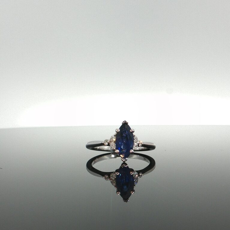 Ring diaman/sapp Ring diaman/sapp 14k diaman/sapp size 7 3.3gr