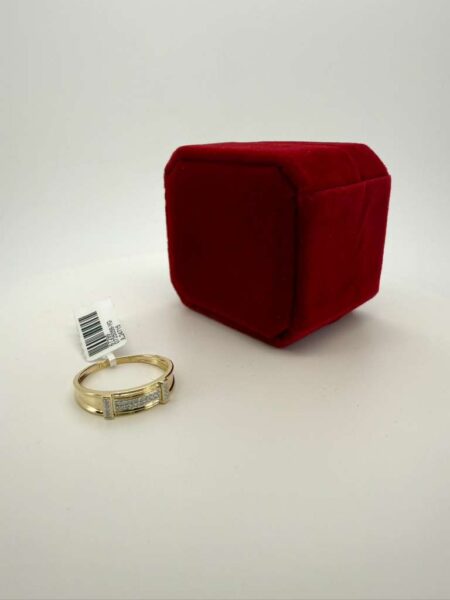 Ring + Diamond mens band 10k  size10/0.10ctw Weight 2.3gr