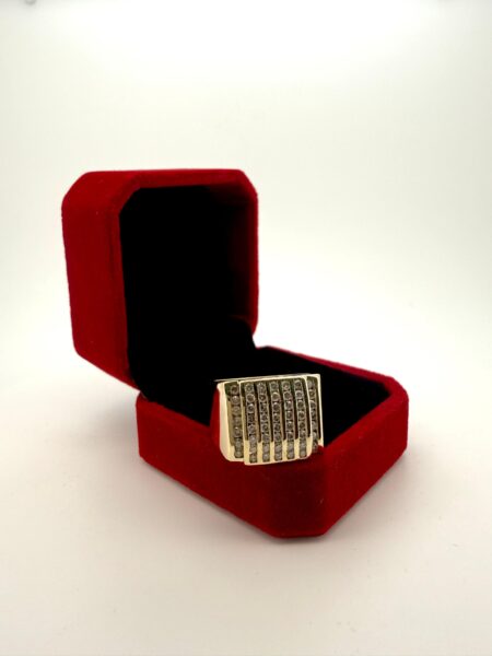 Diamond Ring square w/diamon 14k diam size10.5 Weight 15.5gr