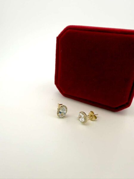 Earring 0val w/zirc 10k Weight 1.15gr