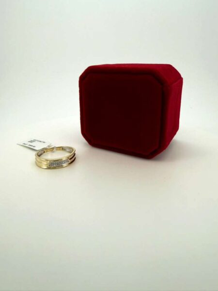 Ring + Diamond mens band 10k size10/0.04ctw Weight