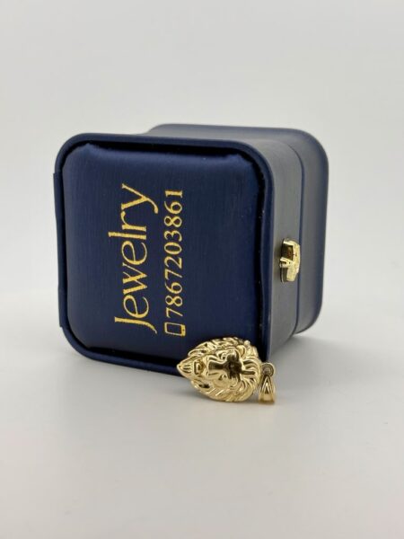 Pendant 10k  Weight 2.1gr