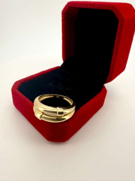 Ring double line 10k size8.5 Weight 1.65gr