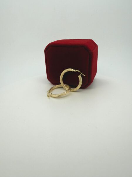 earring hoop twisted tubular 10k Size 34x3mm Weight 2.2gr