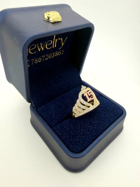Ring 15-year-old girl 10k zirc W size8 3.4gr